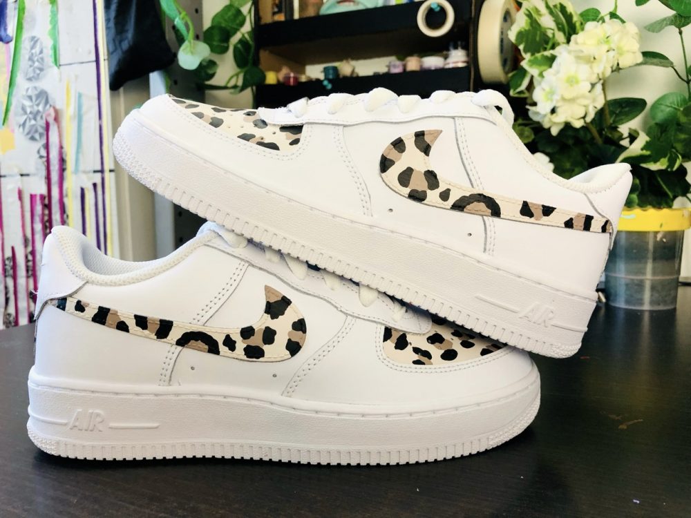 Custom motifs léopard baskets nike airforce 1 personnalisées